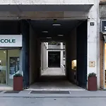 Luxury For 6 Person In Duomo - Mirable Pm Apartamento *