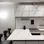 Luxury For 6 Person In Duomo - Mirable Pm Apartamento *
